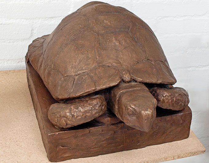 Schildkröte aus Bronze von Klaus Kütemeier